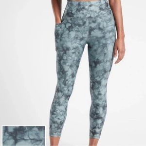 Athleta salutation stash 7/8 tights
